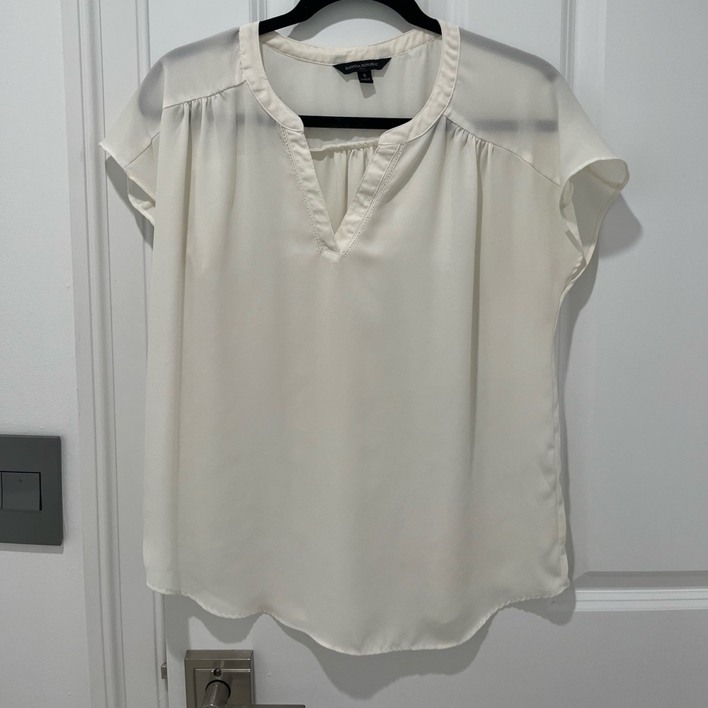 Banana Republic White Blouse